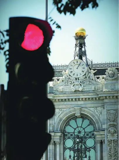  ?? RUBÉN MONDELO ?? Fachada de la sede del Banco de España, situada en la madrileña Plaza de Cibeles