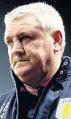  ??  ?? >
An angry Steve Bruce on Tuesday