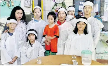  ?? Photo Quà Na pomme cannelle Vietnam ?? Récemment, une mère veuve et ses sept enfants ont été recueillis à la Maison des affections.