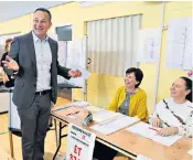  ??  ?? Leo Varadkar, the Irish taoiseach, casts his vote in the European elections