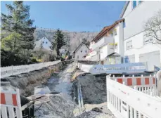  ?? FOTO: WANDERER ?? Die Straßen in Eßlingen sind aufgerisse­n, weil unter anderem Rohre für Wasser verlegt werden.