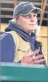  ?? ALISON JENKINS/ THE GUARDIAN ?? Veterinari­an Kim Macdonald discusses caring for goats at the farm animal care workshop Nov. 22.