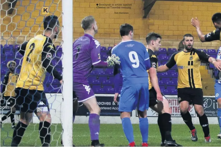  ?? Rick Matthews ?? Southport in action against Chester on Tuesday evening