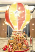  ?? ?? Sheraton Manila Bay’s Christmas hot air balloon*