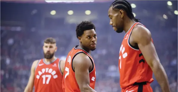  ?? VERONICA HENRI ?? Toronto Raptors guard Kyle Lowry has shaken off the pre-season rust, evidenced by the 27 points and eight assists he piled up Wednesday in a 116-104 win over Cleveland.