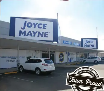  ?? Photo: Darcy Wilson ?? NO WORRIES: Joyce Mayne Toowoomba is growing and thriving after six years in the business and one year since the renovation.