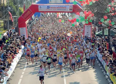  ??  ?? Maratona L’emergenza legata al nuovo coronaviru­s stoppa anche la Treviso Marathon: dal 29 marzo tutto slitta ora a settembre