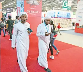  ?? Foto Arturo Campos Cedillo ?? Visitantes de la edición 36 de la FIL tapatía, cuyo invitado de honor fue el emirato de Sharjah .