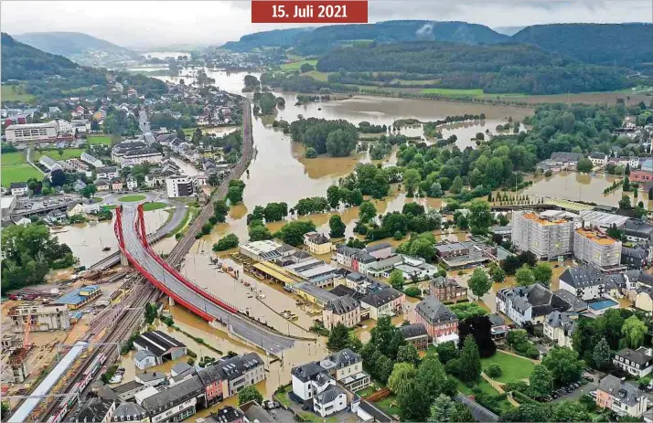  ?? Foto: Nico Lucas ?? In der Ortschaft Mersch münden die Eisch und die Mamer in die Alzette. Beim Hochwasser vom Juli 2021 wurden alle Rekorde gebrochen, das gesamte Alzettetal verwandelt­e sich in eine Sumpflands­chaft.