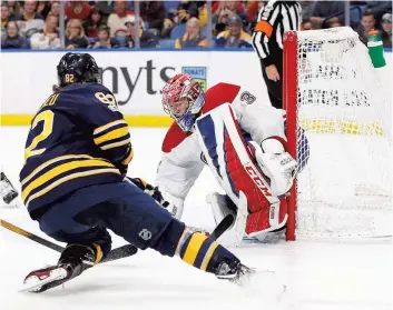  ??  ?? Carey Price s’est distingué en prolongati­on face à son ancien coéquipier Nathan Beaulieu. PHOTO AFP