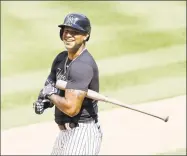  ?? Elsa / Getty Images ?? The Yankees’ Aaron Hicks waits to bat during a workout Saturday in New York.