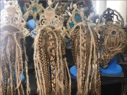  ?? PHOTO BY BRYAN BUTTLER MEDIA RELATIONS ?? A sample of the wigs used in Cirque du Soleil’s “Amaluna,” that require daily cleaning and care during a run in a city.