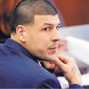  ?? ELISE AMENDOLA/ASSOCIATED PRESS ?? Former New England Patriots tight end Aaron Hernandez, shown during his double murder trial last month in Boston, was found hanging in his jail cell and pronounced dead early Wednesday.