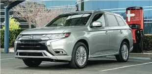  ??  ?? El Mitsubishi Outlander PHEV fue el más vendido en Europa