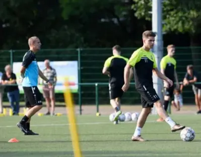  ?? FOTO TOM GOYVAERTS ?? Vinnie Audin (11) op training bij Berchem.