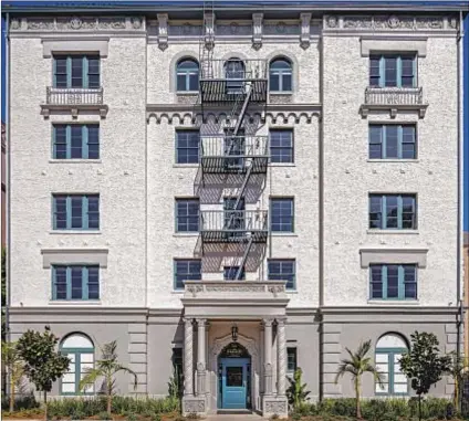  ?? Mark Singer Photograph­y ?? TO CAPTURE the appeal of Old Hollywood, the developer of the Commodore restored its portico.