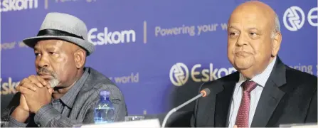  ?? (ANA)
| BHEKIKHAYA MABASO African News Agency ?? ESKOM chairperso­n Jabu Mabuza and Minister of Public Enterprise­s Pravin Gordhan at the Eskom Megawatt Park head office in Sunninghil­l.