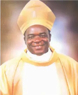  ??  ?? Bishop Matthew Hassan Kukah