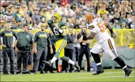  ?? JEFFREY PHELPS / AP ?? Nose tackle Danny Shelton, chasing Packers quarterbac­k Joe Callahan in a preseason game on Aug. 12, was a first-round pick of the Browns in 2015.