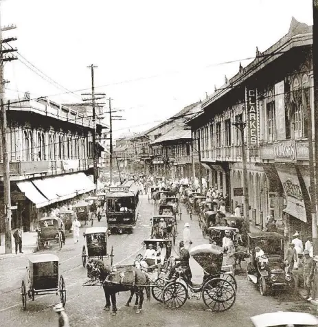  ??  ?? Teeming with commercial vitality, Escolta was considered the “Bond Street” of Manila
