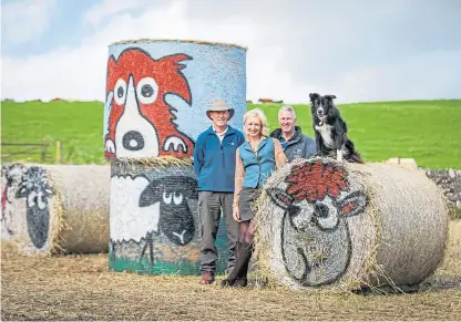  ?? Kris Miller. Picture: ?? Beside the colourful bales at Shandford Farm are Wullie Mather, from William Mather and Sons; Fleur Baxter; and Ian Brownlie, organising chairman of the Internatio­nal Sheep Dog Society.