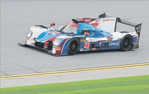  ?? FOTO: EFE ?? Fernando Alonso realizará el primer relevo del coche número 23 del United Autosports, arrancando las 24 Horas de Daytona con su Ligier SJ P217 en la posición 13ª en la salida lanzada