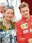  ?? Foto: dpa ?? Wurde falsch zitiert: Managerin Sabine Kehm mit Mick Schumacher, der wegen Schmuddelw­etters am Nürburgrin­g sei‰ nen Formel‰1‰Test nicht absolviere­n konnte.