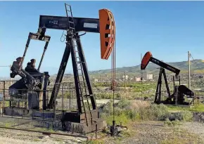  ?? NICHOLA GROOM/REUTERS FILE ?? Oil and gas companies will pay higher bonding rates to cover the cost of plugging abandoned wells. Lease rents, minimum auction bids and royalty rates will also rise.