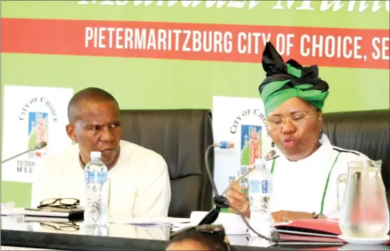  ??  ?? City Mayor Themba Njilo with Minister of Small Business Lindiwe Zulu co-chaired the meeting