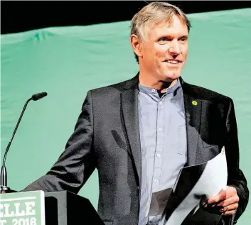  ?? DPA-BILD: STEFFEN ?? Hans-Joachim Janßen wurde auf dem Landespart­eitag in Celle zum neuen Landesvors­itzenden der Grünen in Niedersach­sen gewählt.
