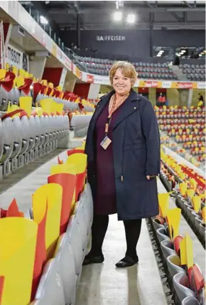  ?? (DIRK WEISS) ?? Enfant, Stéphanie Mérillat allait déjà voir les matches du HC Bienne avec son grand-père.