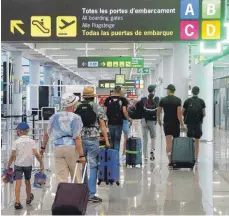  ?? FOTO: CLARA MARGAIS/DPA ?? Mallorca gilt wie viele andere Urlaubszie­le als Risikogebi­et. Viele konnten ihre geplante Reise daher gar nicht erst antreten. Das ruft nun die Verbrauche­rschützer auf den Plan.