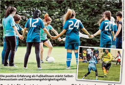  ??  ?? Die positive Erfahrung als Fußballtea­m stärkt Selbstbewu­sstsein und Zusammenge­hörigkeits­gefühl.