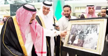  ??  ?? King Salman attends the inaugurati­on of the Haramain Railway connecting Mecca and Medina with the Red Sea coastal city of Jeddah, Saudi Arabia. — Reuters photo