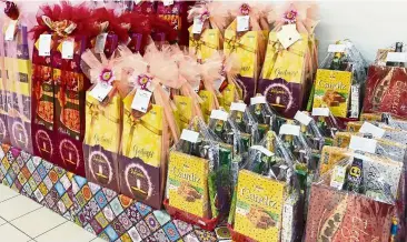  ??  ?? deepavali hampers available for gifting at Sunshine. Free delivery is available for hampers purchases of rm150 or more to a single address.