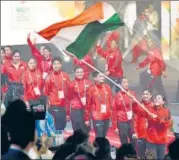  ?? V KUMAR/HT ?? Indian contingent marches during the opening ceremony.