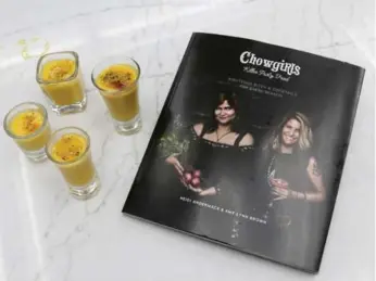  ?? RENÉ JOHNSTON/TORONTO STAR ?? You can find “righteous bites and cocktails for every season” in the cookbook, Chowgirls: Killer Party Food.