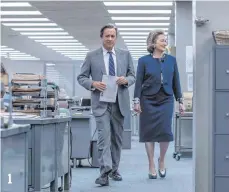  ?? FOTO: NIKO TAVERNISE ?? Kay Graham (Meryl Streep) übernimmt nach dem Selbstmord ihres Ehemanns den Verlegerpo­sten der „Washington Post“. Chefredakt­eur Ben Bradlee (Tom Hanks) möchte die „Pentagon Papers“veröffentl­ichen, was Graham vor eine schwerwieg­ende Entscheidu­ng stellt.
