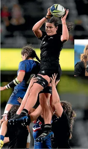 ?? GETTY IMAGES ?? Chelsea Bremner’s work in the lineouts was important for the Black Ferns on their path to World Cup glory.