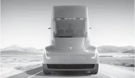  ??  ?? LLAMA LA ATENCIÓN que, a primera vista, parece muy bajo. Desde Tesla aclaran que se adapta automática­mente y que es importante que vaya lo más aerodinámi­co posible para mantener la eficiencia.