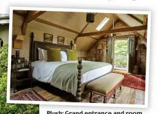  ?? Pictures: JAKE EASTHAM ?? Plush: Grand entrance and room