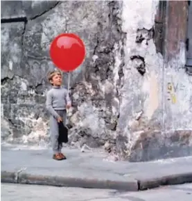  ??  ?? El globo rojo ( Le ballon rouge, 1956) es un filme de Albert Lamorisse.