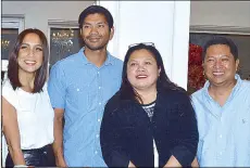  ??  ?? Pia Guanio and husband Steeve Mago, Eat, Bulaga! creative head Jenny Ferre and Manny Choa