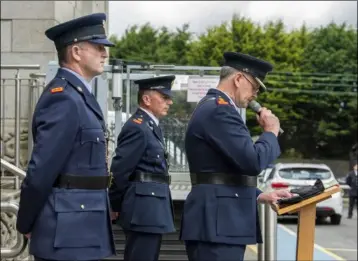  ??  ?? Chief Superinten­dent Christy Managan and Superinter­dent Gerry Curley at Dunalk Garda Station.