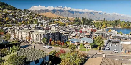  ??  ?? Queenstown results are consistent with internatio­nal evidence, which shows very minor impact of inclusiona­ry zoning on neighbouri­ng properties.