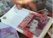  ??  ?? The pound’s recent drop is reminiscen­t of Britain’s currency crises, such as during the 1970s.