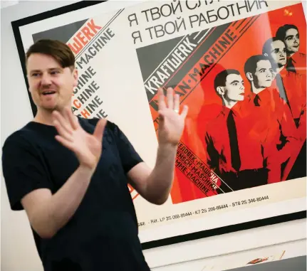  ?? Bild: Jonas Lindstedt ?? Andreas Hagström var curator för utställnin­gen om Kraftwerk på Röhsska, 2015.