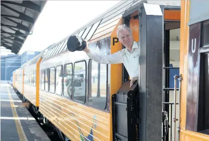  ?? PHOTO: LINDA ROBERTSON ?? Moving on . . . Dunedin Railways chief executive Murray Bond waves goodbye to the job in October.