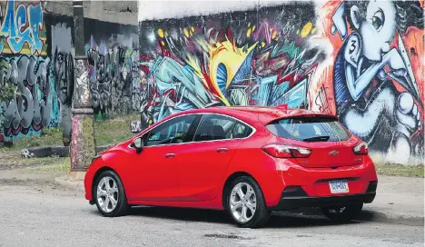  ?? LESLEY WIMBUSH ?? In addition to its hip, sporty image, the 2017 Chevrolet Cruze Hatchback can count on space and versatilit­y for its raison d’être.