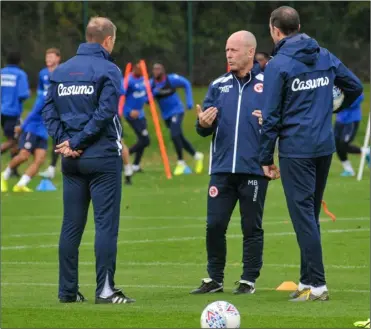  ?? Picture: Steve Smyth ?? Mark Bowen in his first Royals training session in October.